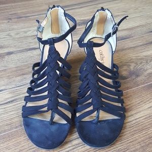 Cathy Jean black sandals size 6